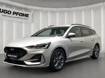 Gebraucht Ford Focus ST-Line X 155 PS (114 kW) 2024 Moondust silver metallic Kombi