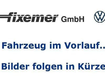 Second-hand VW T-Roc Style 150 CP (110 kW) 2023 Albastru SUV