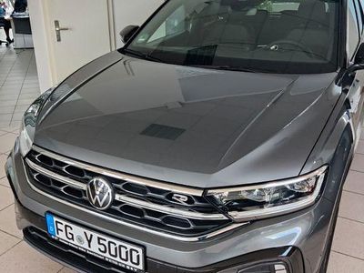 Usado VW T-Roc R-line 150 HP (110 kW) 2023 Cinzento SUV