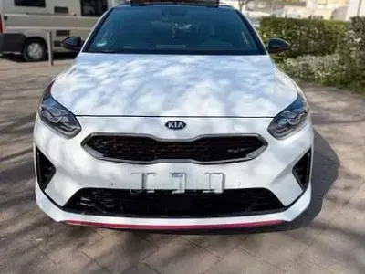 Używany Kia ProCeed GT 204 KM (150 kW) 2021 Biały Kombi