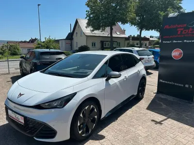Gebraucht Cupra Born 169 kW (231 PS) 2025 Weiß Kleinwagen