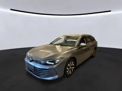 Gebraucht VW Passat Business 150 PS (110 kW) 2024 Grau Kombi