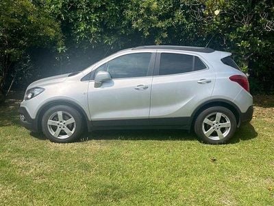 Usado Opel Mokka 140 HP (102 kW) 2015 Prateado SUV