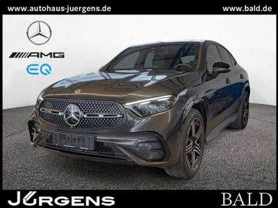 Grau metalliclack graphitgrau Gebraucht 2025 Mercedes GLC300 AMG Coupé | 75.840 € (Teuer)