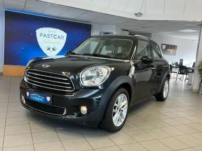 Gebraucht Mini Cooper 122 PS (89 kW) 2013 Schwarz Kleinwagen