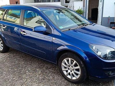 Gebraucht Opel Astra 105 PS (77 kW) 2005 Blau Kombi