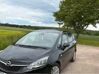 Gebraucht Opel Zafira Tourer 150 PS (110 kW) 2017 Schwarz Van / Kleinbus