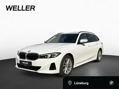 Gebraucht BMW 318 Comfort Edition 150 PS (110 kW) 2023 Mineralweiß (weiß) Kombi