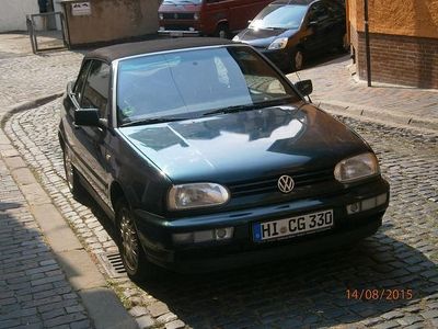 Gebraucht VW Golf Cabriolet 75 PS (55 kW) 1998 Grün metallic Cabrio