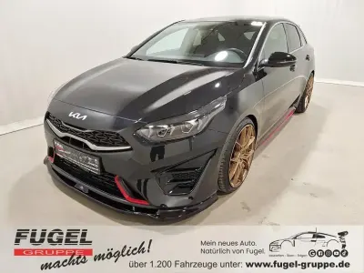 Gebraucht Kia ProCeed Sport 204 PS (150 kW) 2023 Black pearl m Kombi