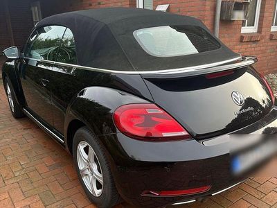 Gebraucht VW Beetle Sound 105 PS (77 kW) 2017 Schwarz Kleinwagen