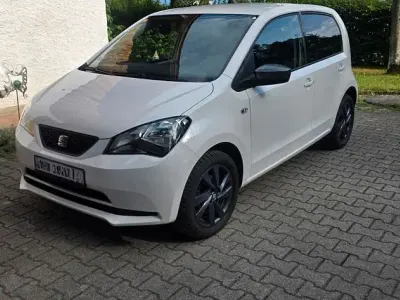 Gebraucht Seat Mii CONNECT 60 PS (44 kW) 2016 Weiß Kleinwagen