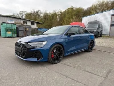 Ny Audi RS3 Sport 400 HK (294 kW) 2025 Blå Sedan