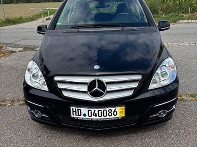 Mercedes 200