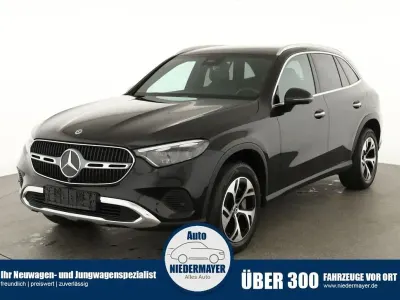 Gebraucht Mercedes GLC300e Avantgarde 333 PS (244 kW) 2024 Obsidianschwarz metalliclack SUV