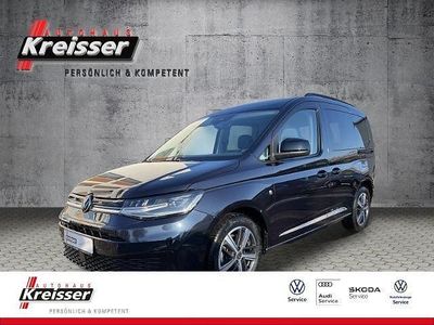 Blau (starlight blue metallic) Gebraucht 2022 VW Caddy Move Van / Kleinbus | 33.690 € (Etwas zu teuer)