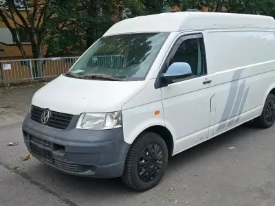 Gebraucht VW Multivan 102 PS (75 kW) 2006 Weiß Van / Kleinbus