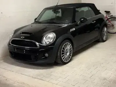 Gebraucht Mini Cooper S Cabriolet 184 PS (135 kW) 2011 Schwarz Cabrio