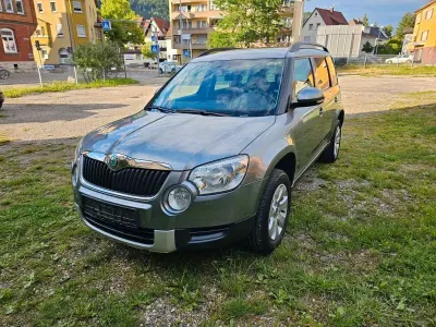 Gebraucht Skoda Yeti Elegance 105 PS (77 kW) 2011 Grau SUV