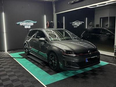 Gebraucht VW Golf VII GTI 245 PS (180 kW) 2019 Grau Kleinwagen