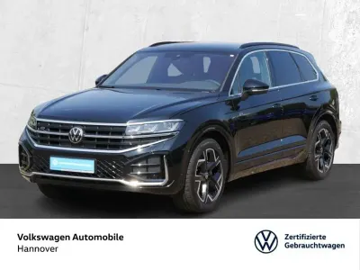 Gebraucht VW Touareg R-line 286 PS (210 kW) 2025 Grenadillschwarz metallic SUV