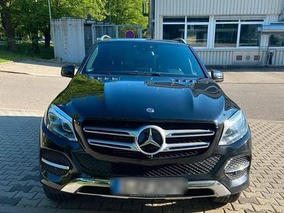 Schwarz Gebraucht 2018 Mercedes GLE350 SUV | 35.000 € (Etwas zu teuer)
