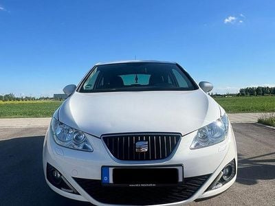 Usata Seat Ibiza 105 CV (77 kW) 2010 Bianco Coupé