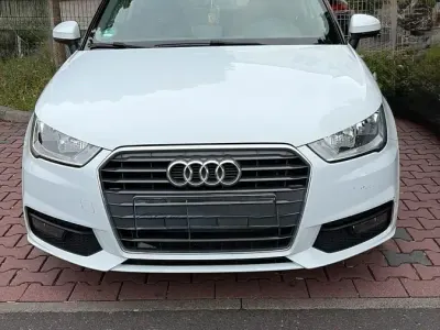 Gebraucht Audi A1 125 PS (91 kW) 2015 Weiß Kleinwagen