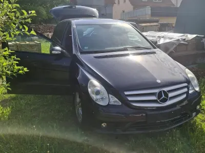 Gebraucht Mercedes R350 272 PS (200 kW) 2008 Blau Kombi