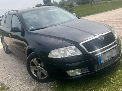 Brugt Skoda Octavia Classic 105 HK (77 kW) 2007 Sort Stationcar