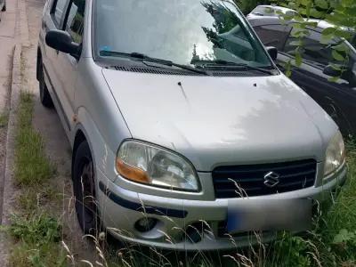 Gebraucht Suzuki Ignis 83 PS (61 kW) 2001 Kleinwagen