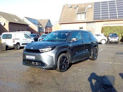 Neu Toyota Urban Cruiser Lounge 127 kW (174 PS) 2026 Grau SUV