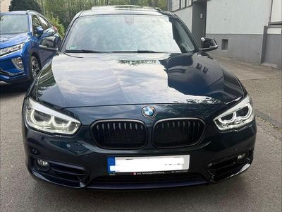 Gebraucht BMW 118 Sport Line 150 PS (110 kW) 2016 Blau Kleinwagen