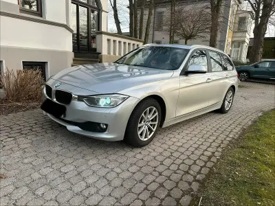 Gebraucht BMW 320 184 PS (135 kW) 2013 Silber Kombi