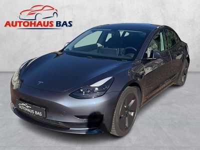 Gebraucht Tesla Model 3 Standard Range 208 kW (283 PS) 2021 Midnight silver Limousine