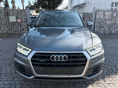 Gebraucht Audi Q5 Basis 190 PS (139 kW) 2019 Grau SUV