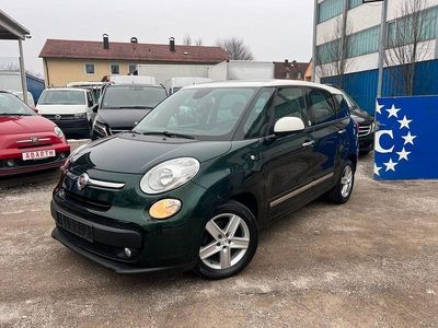 Grün Gebraucht 2014 Fiat 500L Living Van / Kleinbus | 7.990 € (Fairer Preis)