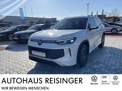 Gebraucht VW Tayron Life 150 PS (110 kW) 2025 Oryxweiß perlmutteffekt SUV