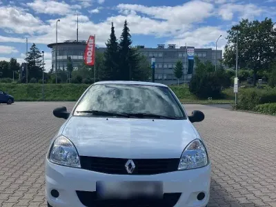 Gebraucht Renault Clio 60 PS (44 kW) 2009 Weiß Kleinwagen