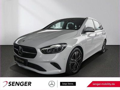 Gebraucht Mercedes B200 Progressive 163 PS (119 kW) 2023 Weiß Kleinwagen