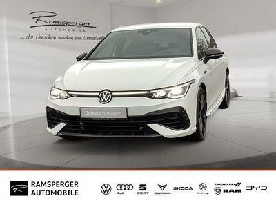 Usata VW Golf VIII R 333 CV (244 kW) 2023 Bianco Berlina