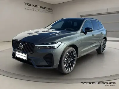 Neu Volvo XC60 Plus 455 PS (334 kW) 2026 Grün SUV