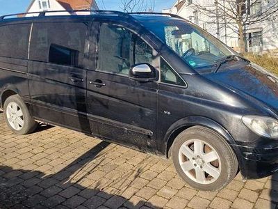 Schwarz Gebraucht 2010 Mercedes Viano Van / Kleinbus | 14.500 € (Fairer Preis)