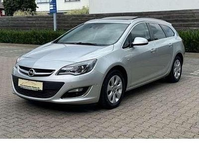 Gebraucht Opel Astra Exklusiv 140 PS (102 kW) 2014 Grau Kombi