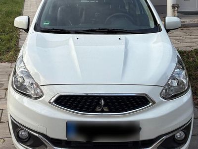 Gebraucht Mitsubishi Space Star Diamant Edition 71 PS (52 kW) 2017 Weiß Kleinwagen