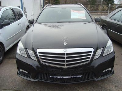 Gebraucht Mercedes E250 Avantgarde 204 PS (150 kW) 2010 Schwarz Limousine