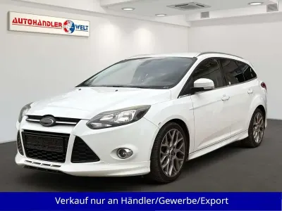 Gebraucht Ford Focus 150 PS (110 kW) 2013 Weiss Kombi