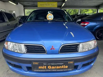 Gebraucht Mitsubishi Carisma 125 PS (91 kW) 1999 Blau Limousine