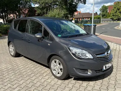 Gebraucht Opel Meriva Active 140 PS (102 kW) 2016 Grau Van / Kleinbus