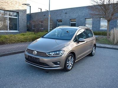 Gebraucht VW Golf Sportsvan 110 PS (80 kW) 2016 Gold Van / Kleinbus